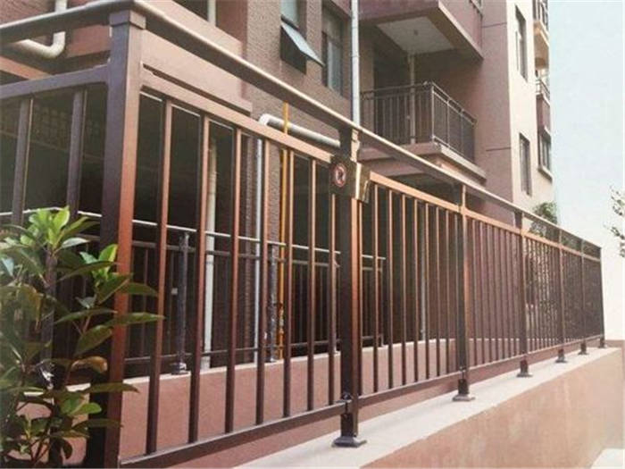 ��̨����