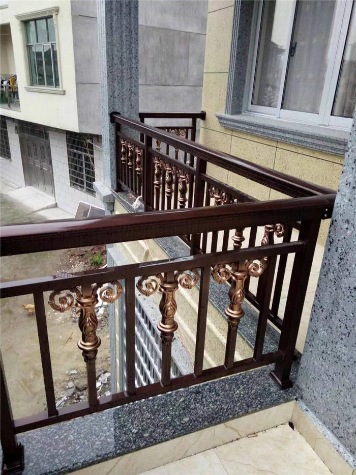 ��̨����